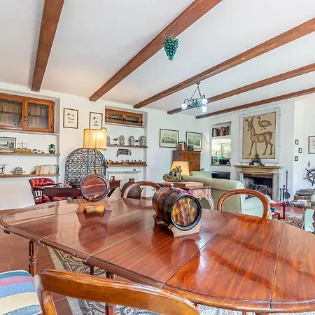 Il Boschetto Villa *